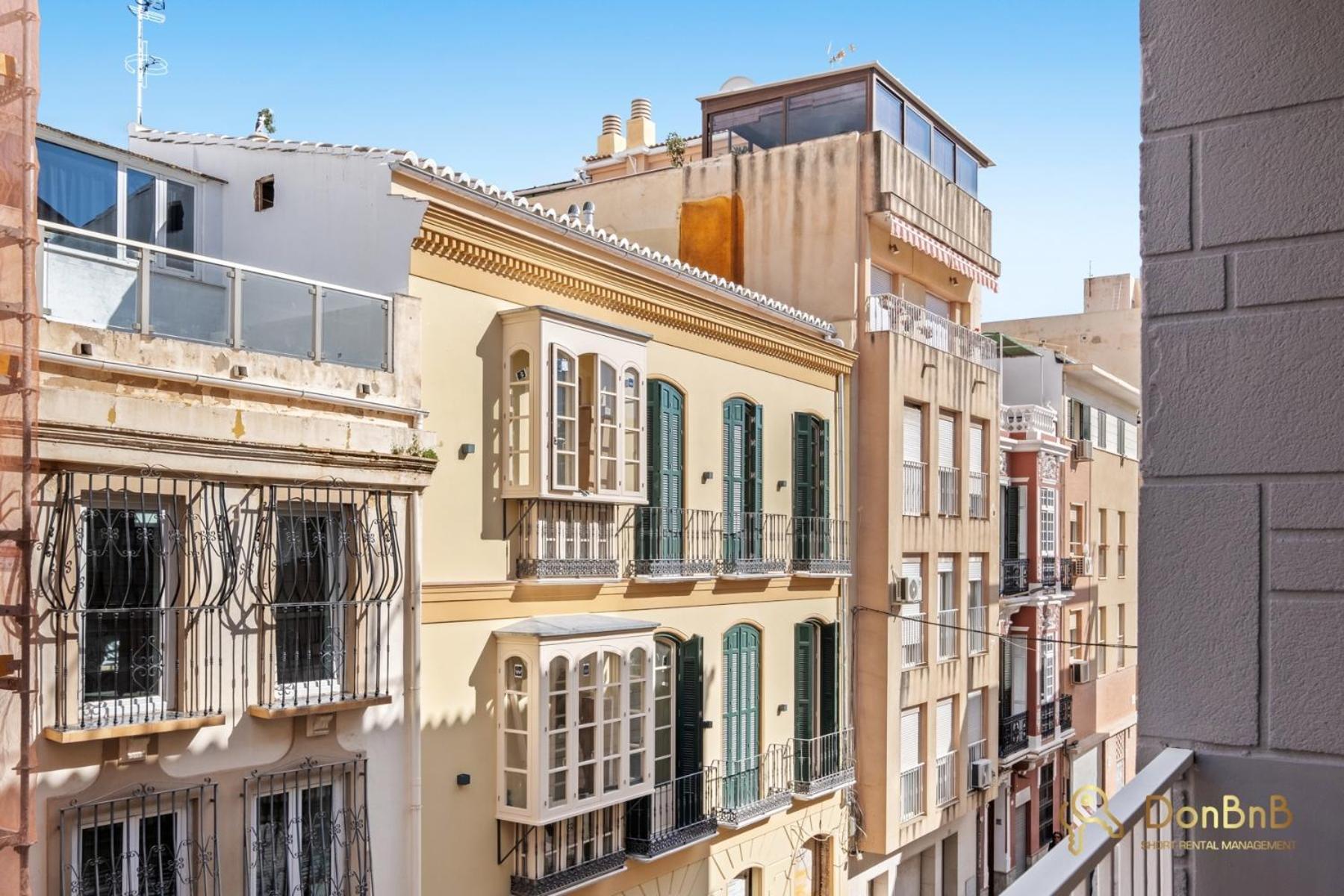 Lejlighed Flat With Balcony Málaga